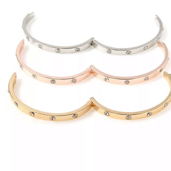 Women’s gem encrusted bracelet screw latch bangle - Picture 10 of 10